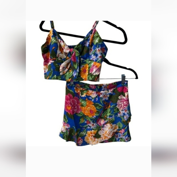 Tropical 2-Piece Set (Cropped tank and skort) - Picture 9 of 9